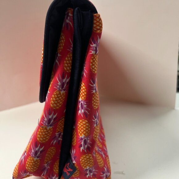 NEW Fly Pineapples Folding Cosmetic Toiletries Travel Makeup Case - Picture 9 of 9